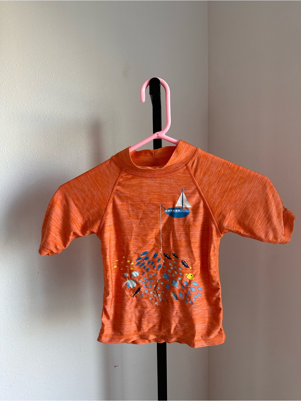 UV skinz size 6 swim top